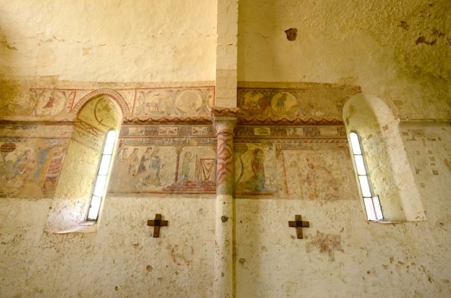 Les peintures médiévales de Notre Dame du Vieux Pouzauges