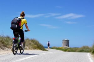Visiter l'île d'Yeu en une journée : guide complet à vélo ou à pied